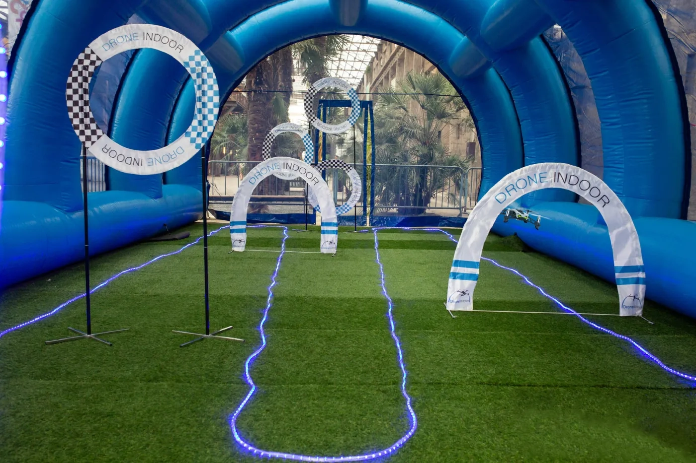 animation événement drone indoor